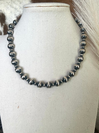 The Wilder Pearl Necklace (14” & 16”)