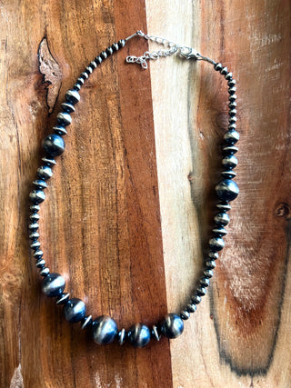 The Silver Mesa Pearl Necklace
