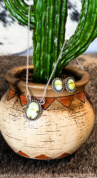 The Desert Darlin’ Necklace and Earring Set