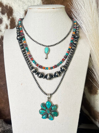 The Rosa Necklace