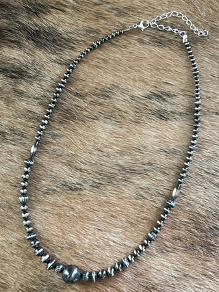 The Silver Crossroads Pearl Necklace (16”)
