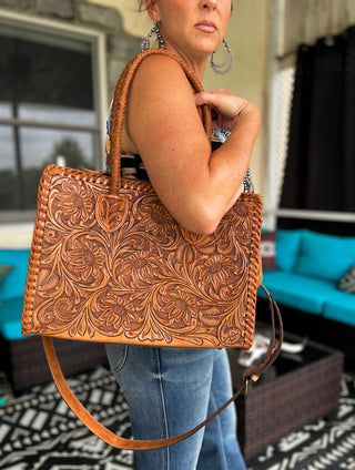 The Drover Handbag {Tan}