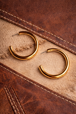 Everyday Hoop Earrings {Gold}