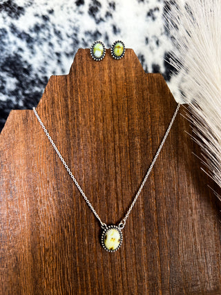 The Desert Darlin’ Necklace and Earring Set