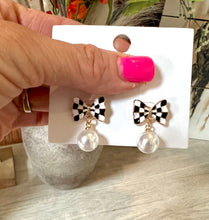 Checkered Bow Pearl Earrings