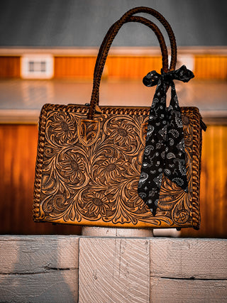 The Drover Handbag {Tan}