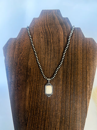 The Rodeo Twist Necklace