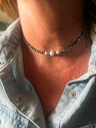 The White Mesa Pearl Necklace (14”)
