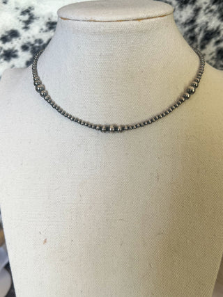 The Open Range Pearl Necklace (14”)