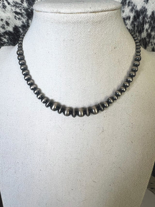 The Frontier Pearl Necklace