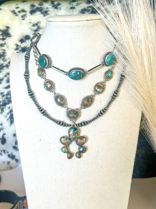 The Royston Ribbon Naja Lariat Necklace